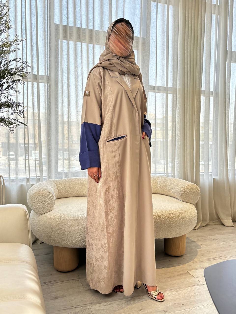  عباية كتان بليزر تدخيلات جاكار مشجر 