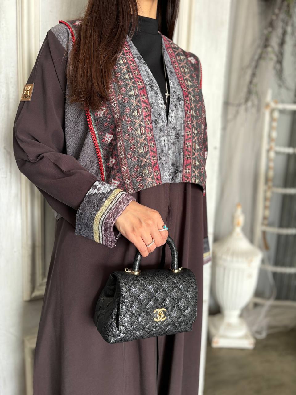  عباية لنن طباعه مع كريب 