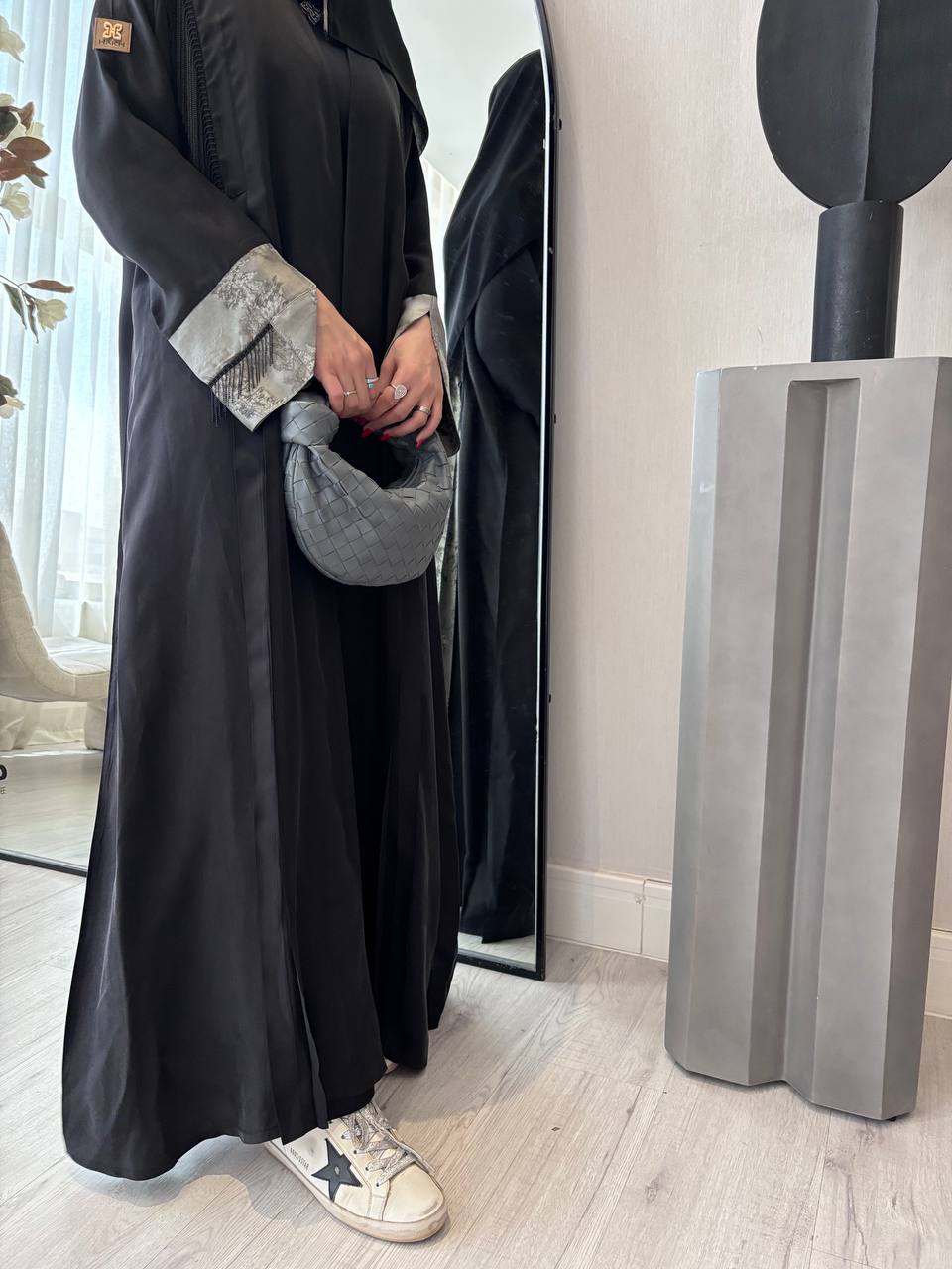  عباية كريب بتدخيلات جاكار 