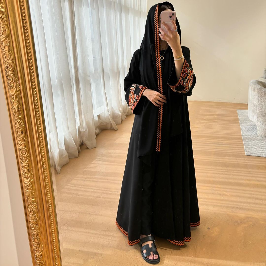  عباية&nbsp;کتان اكمام تطريز اورنج الفيل  