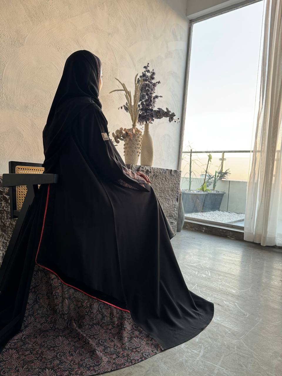  عباية كريب شتوي تحديد جلد وكشميري 