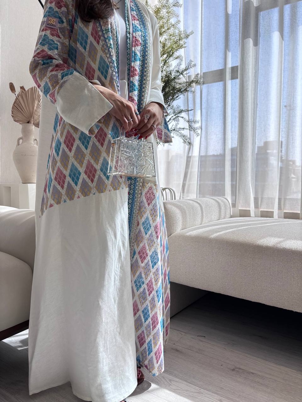  عباية  لنن تطريز ركامه 