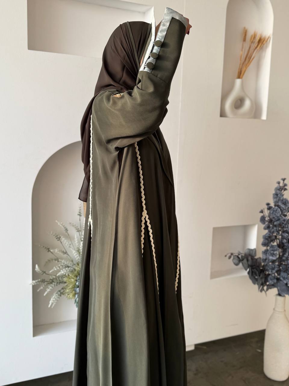  عباية كريب دبل كلوش تحديد قيطان 