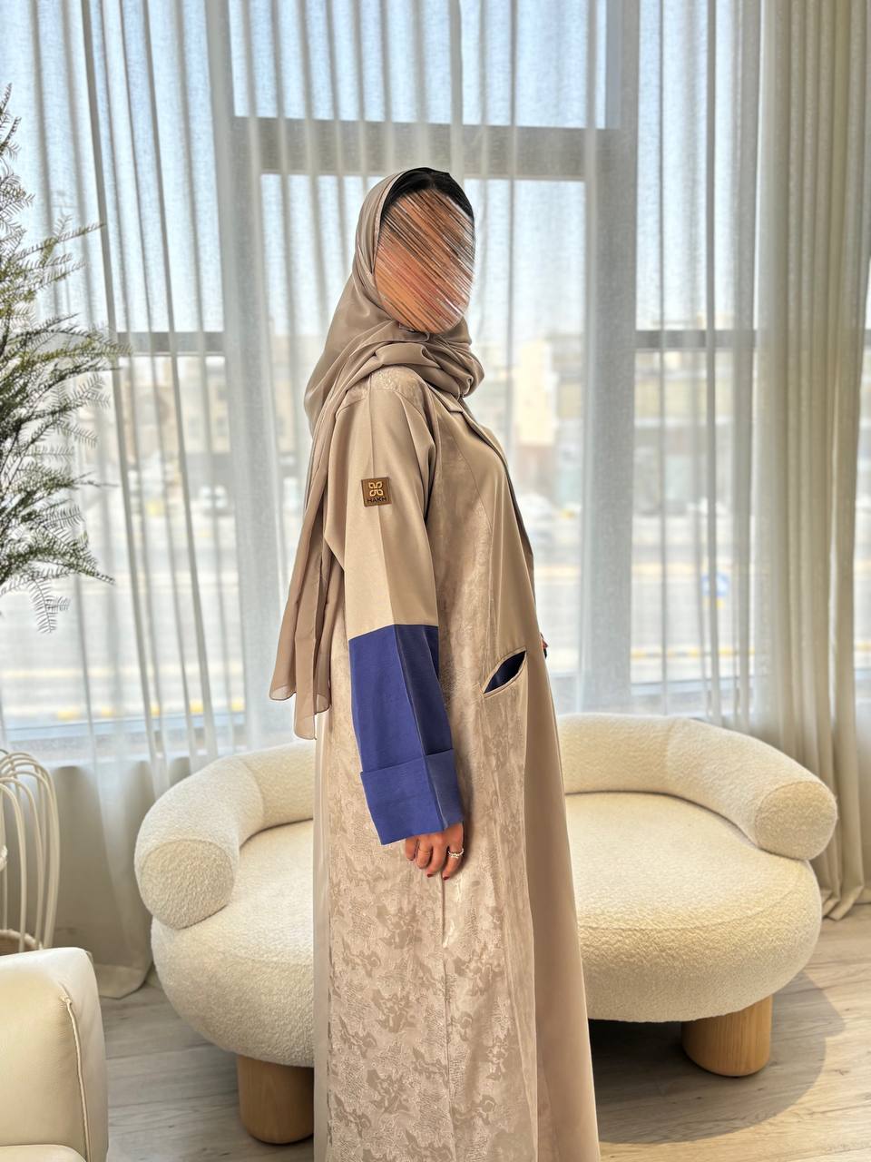  عباية كتان بليزر تدخيلات جاكار مشجر 