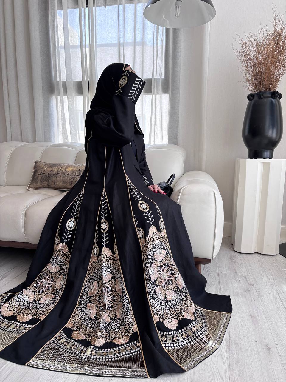  عباية  لنن 