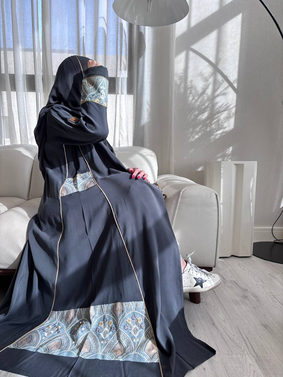   عباية كريب بتدخيلات لنن 