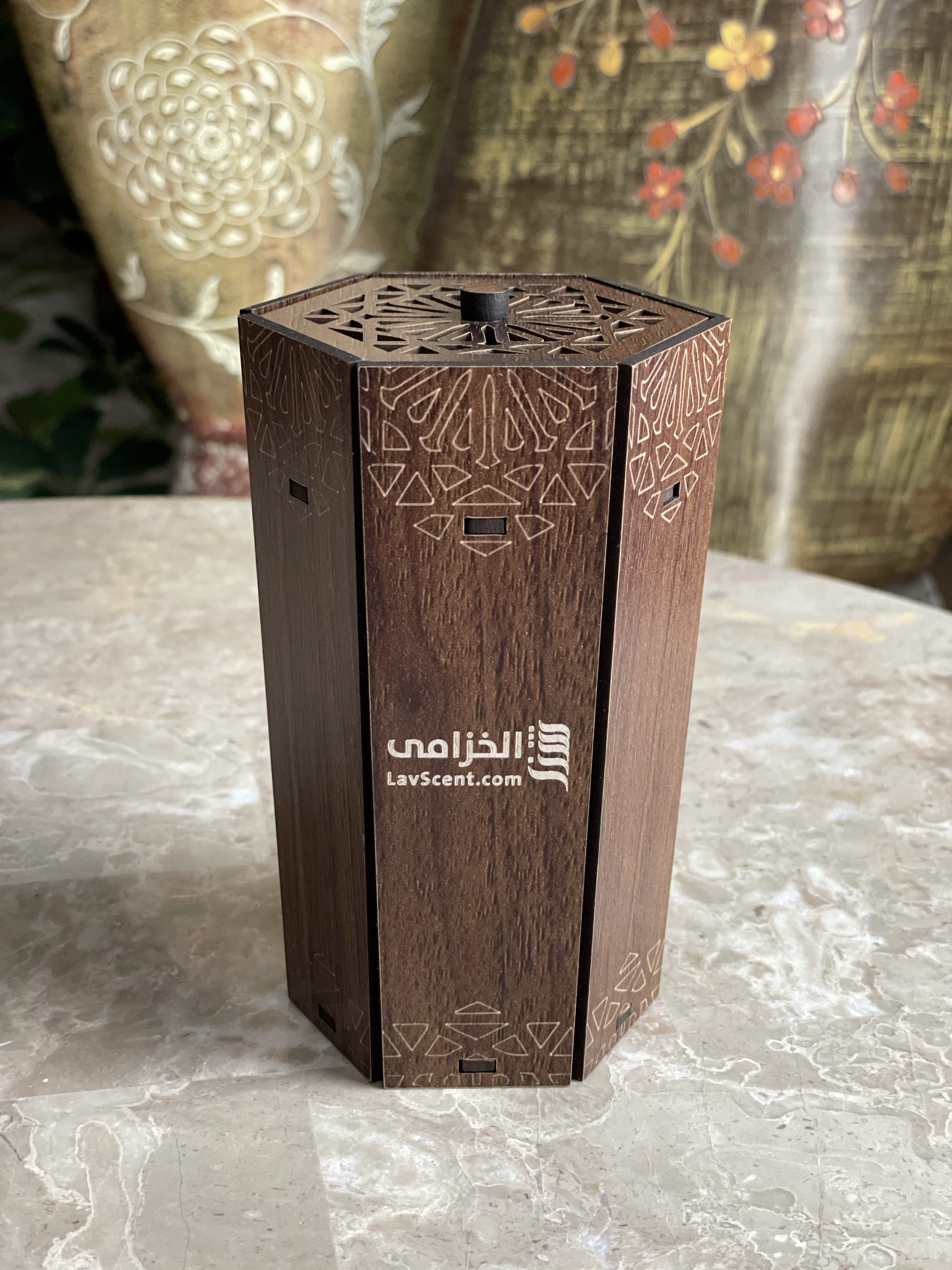 مبخرة سيارة انيقة