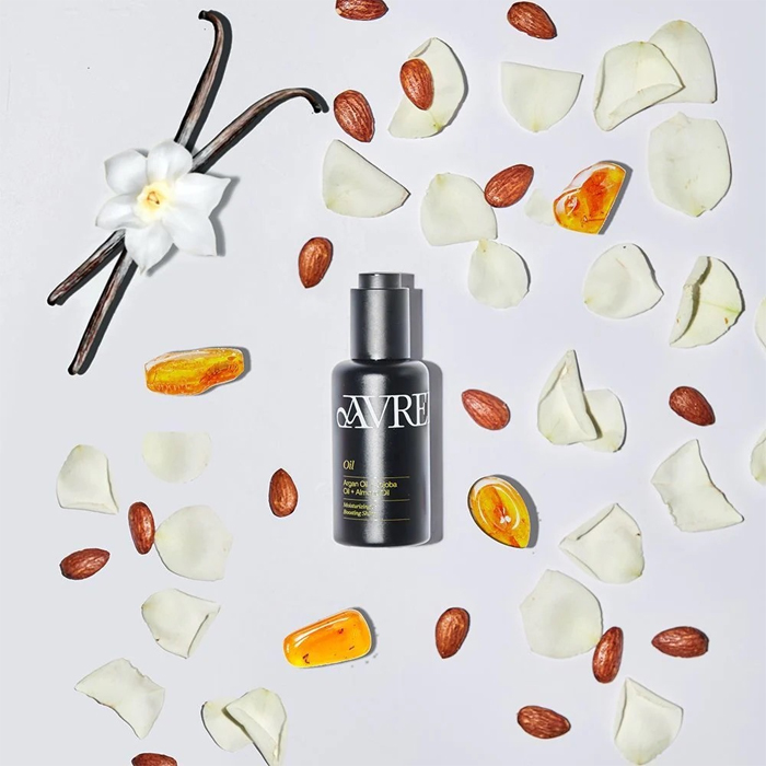  Avril oil for moisturizing and polishing hair 
