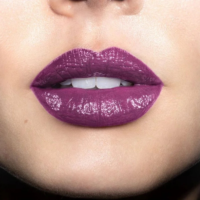  Super Lustrous  Lipstick Berry Crush - revlon 