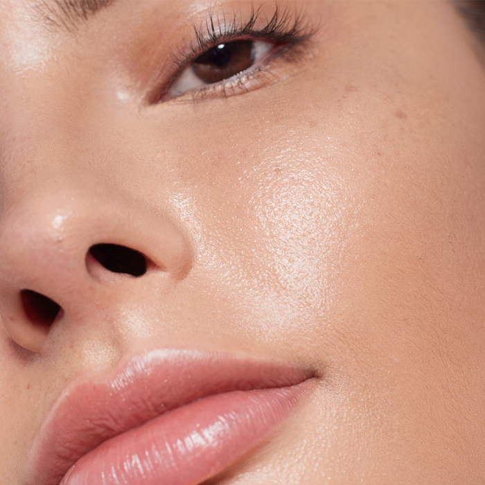  Loca Skin Corrector – Smooth & Long-Lasting 