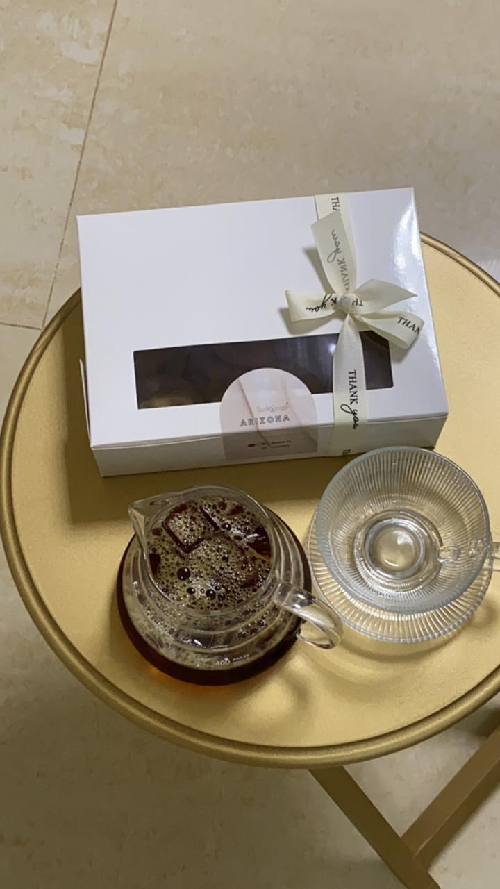 بوكس جاهز غطاء متصل ابيض مقاس 22*16*6