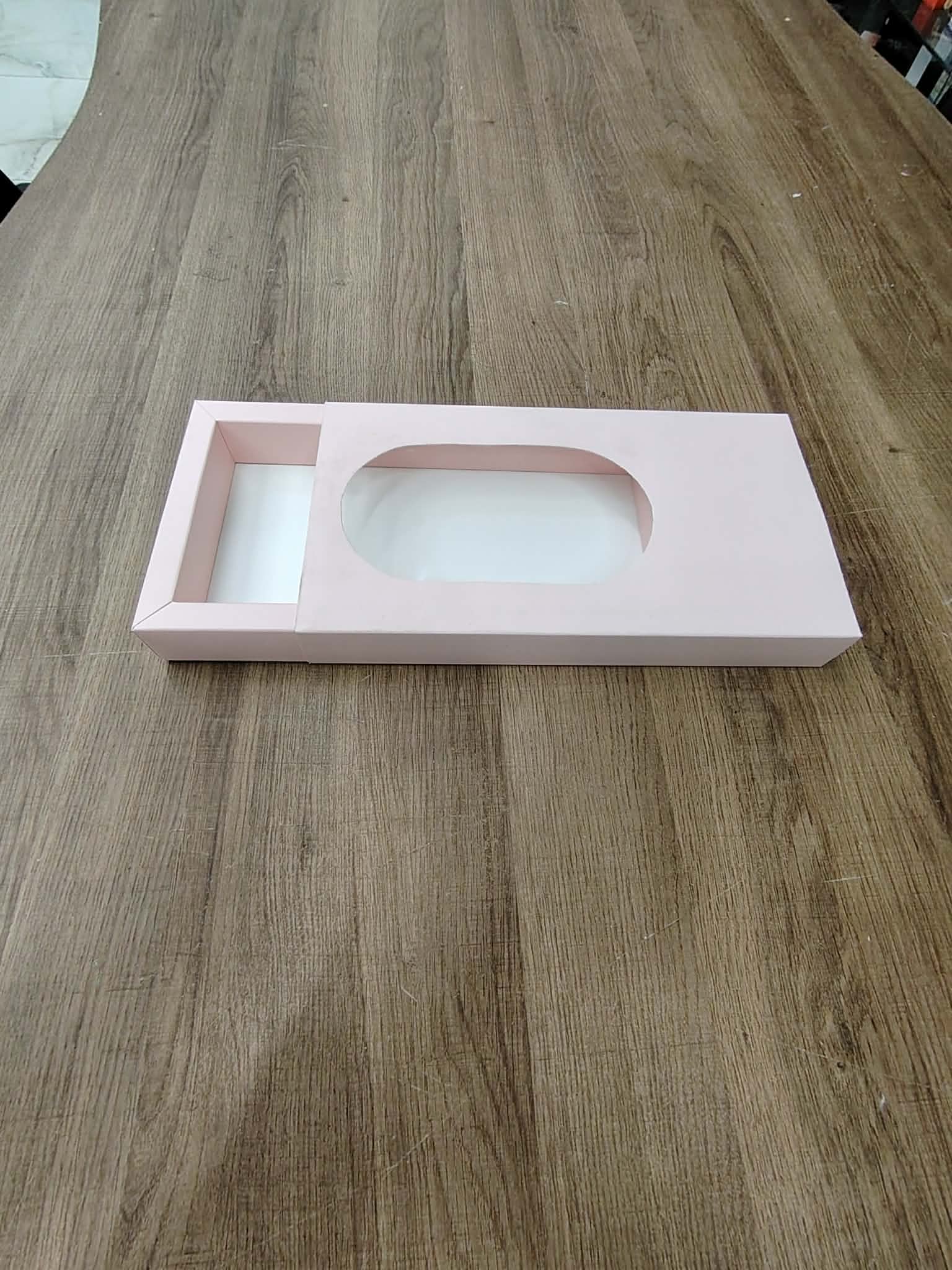 بوكس جاهز درج سحاب 28*15*4