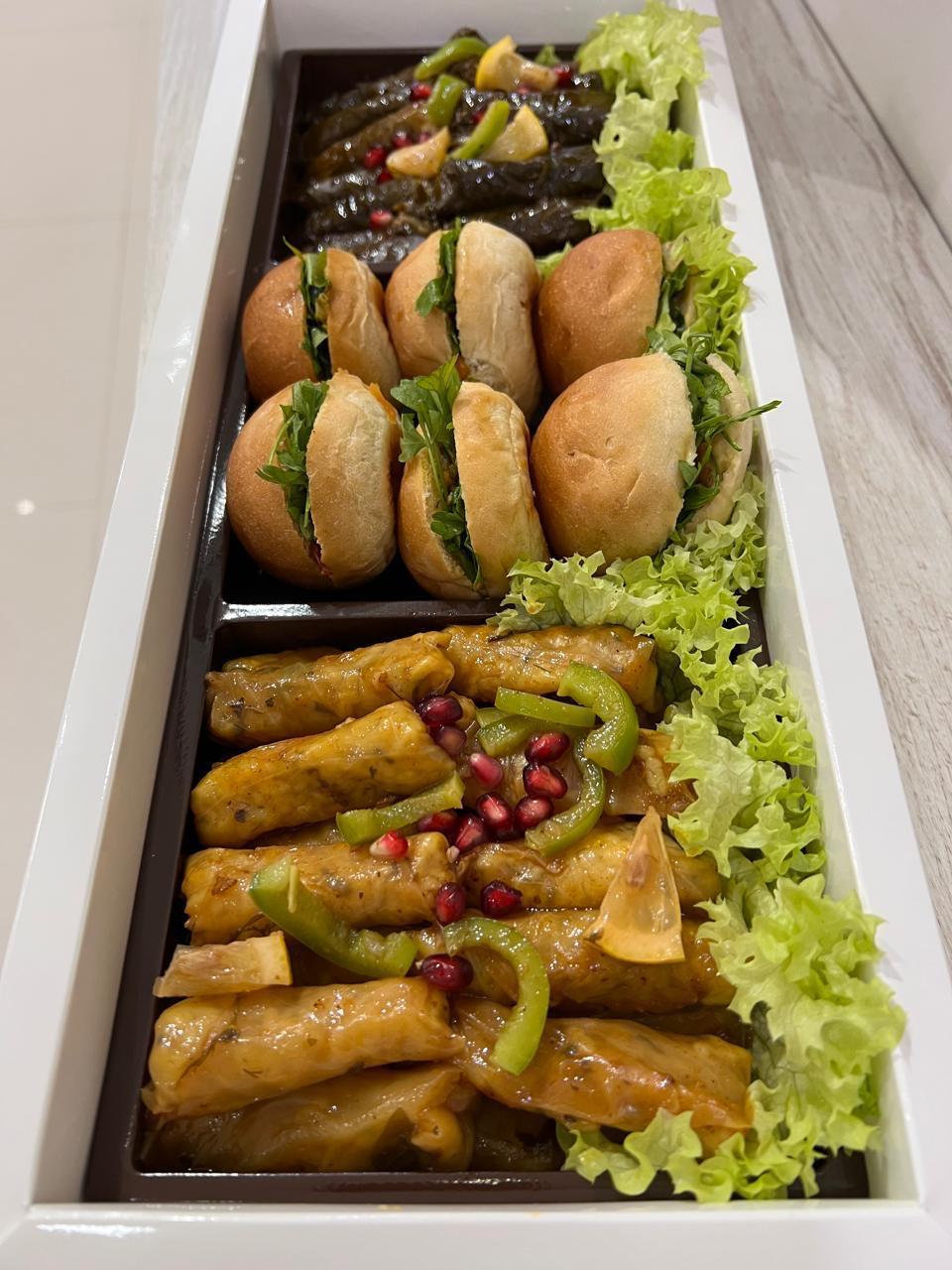 بوكس جاهز قاعده وغطاء ابيض