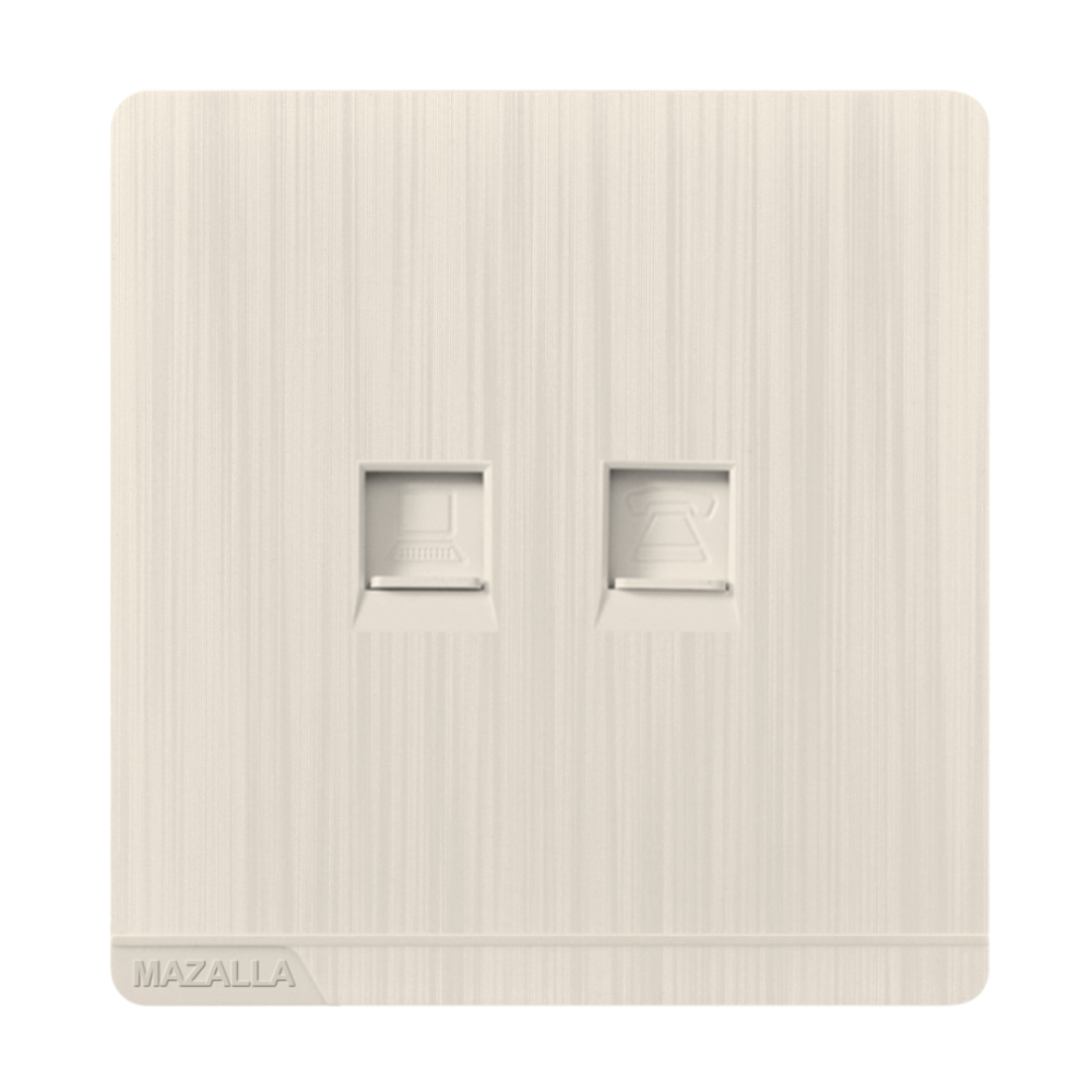 Phone plug + computer plug