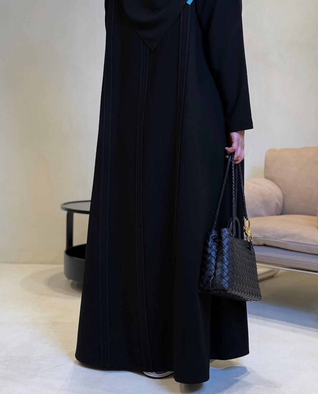 عباية كريب اسود