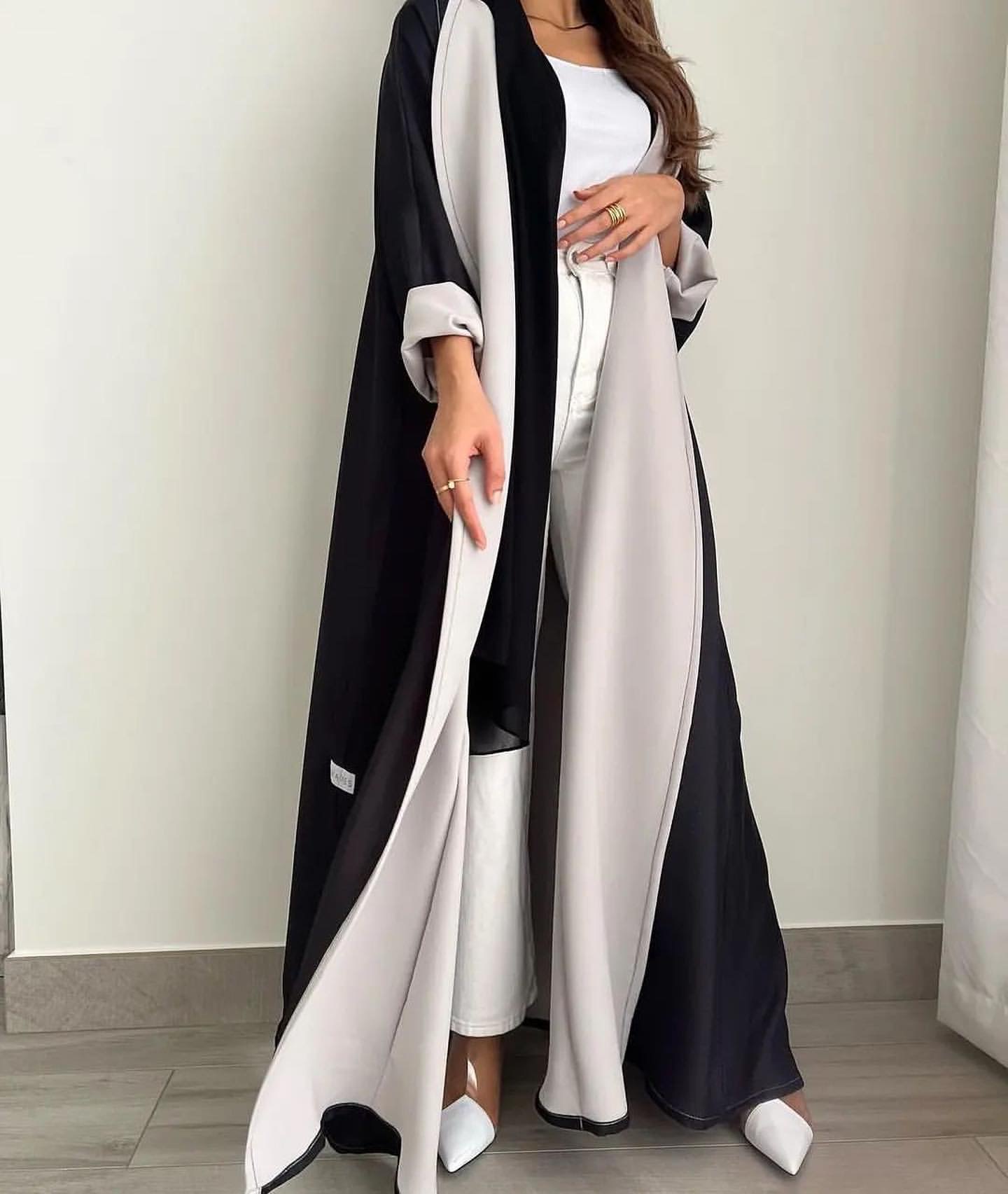 عبايات ملونة سادة
