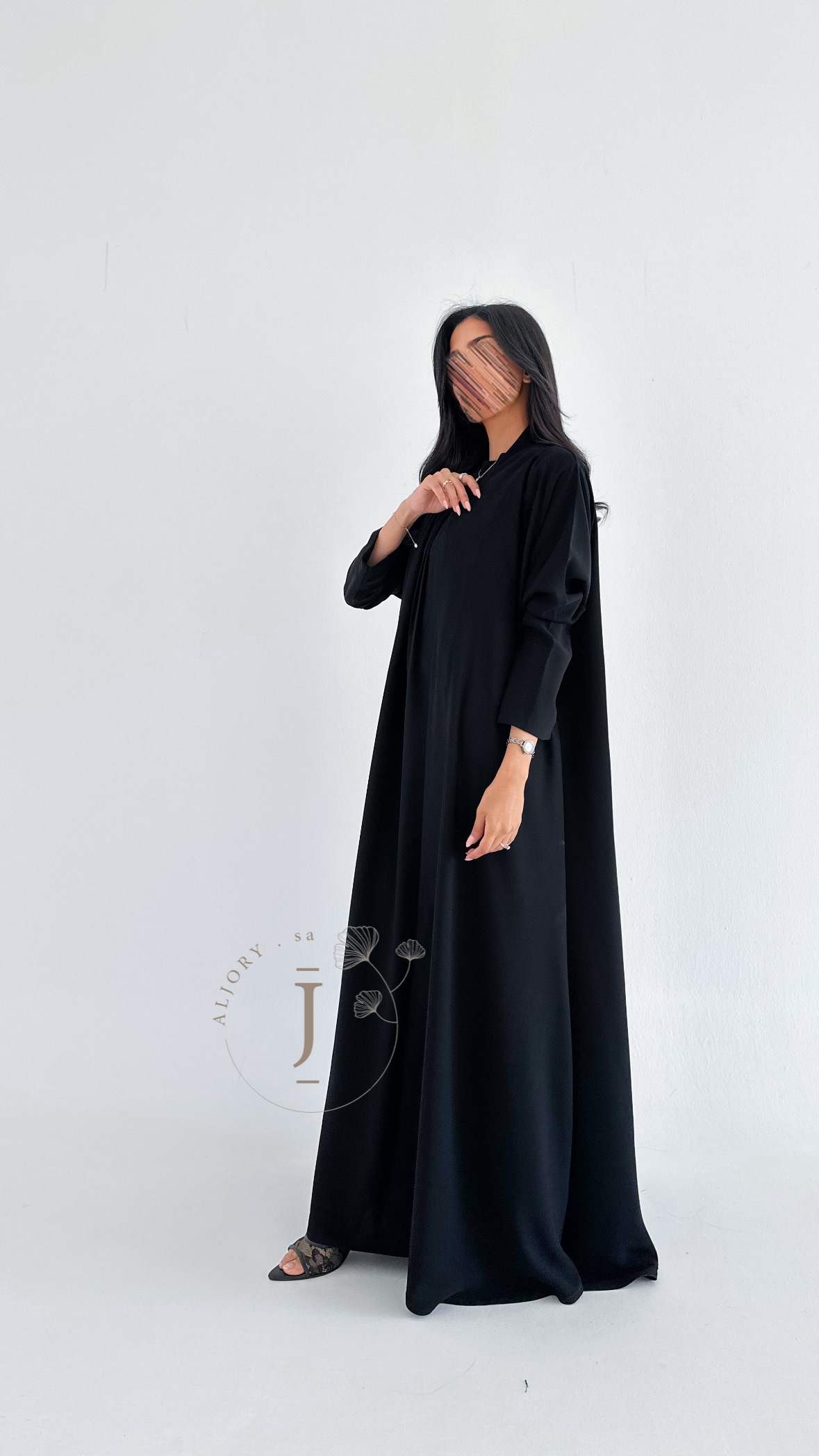 عباية اسود سادة