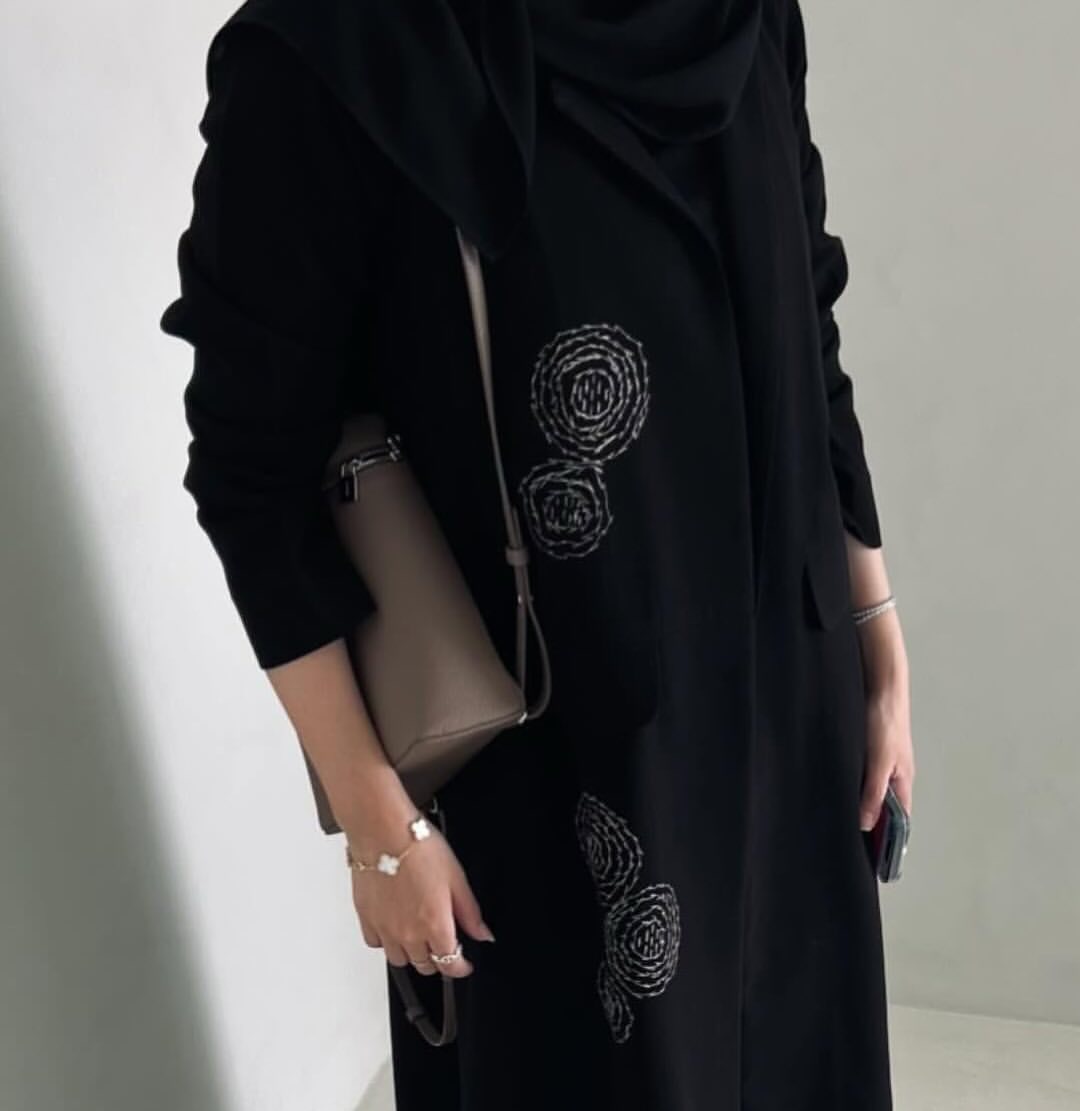 عباية قماش كريب