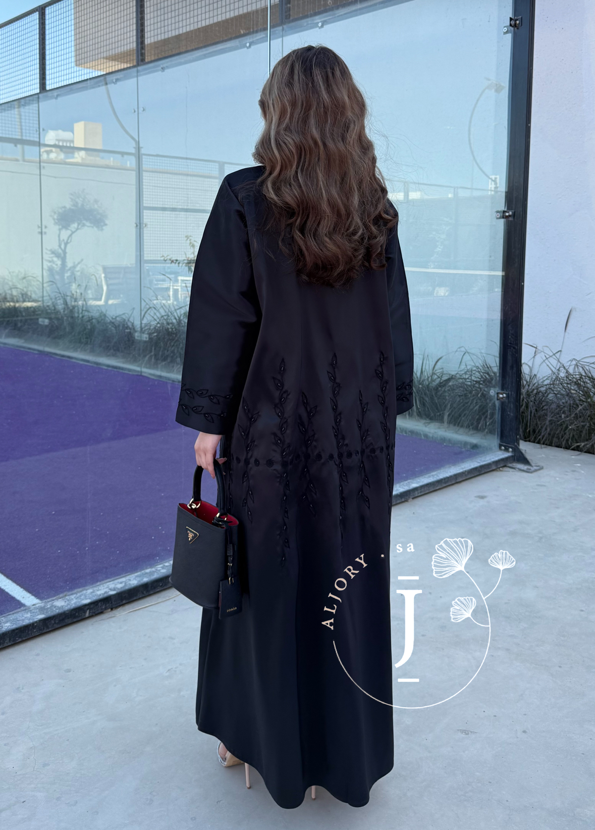 عباية تفته اسود