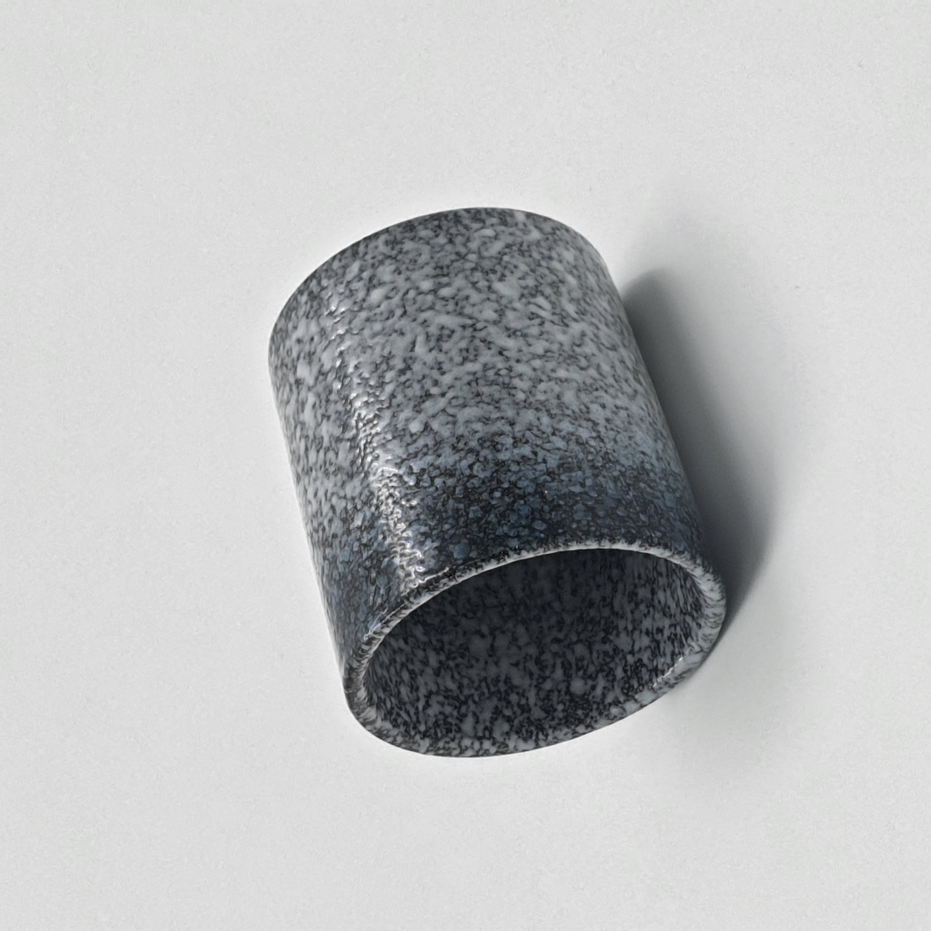 Lightweight for easy carrying and handling