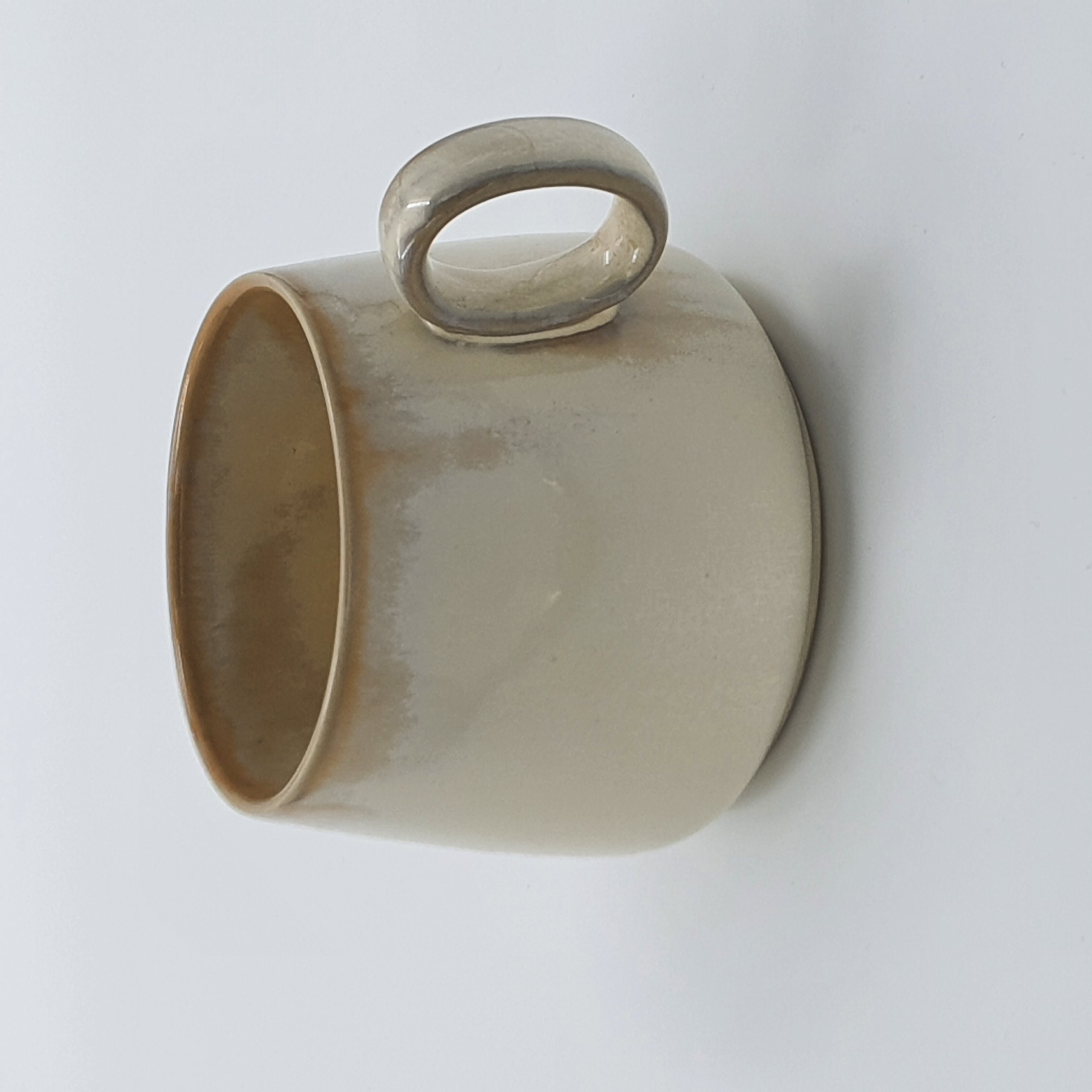 Smooth Ceramic Mug with a Gentle Feel