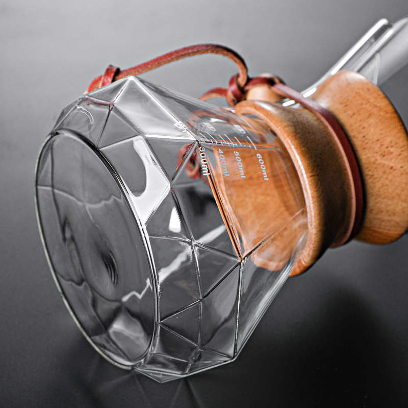 Elegant Chemex 400ml glass drip pot for perfect brewing