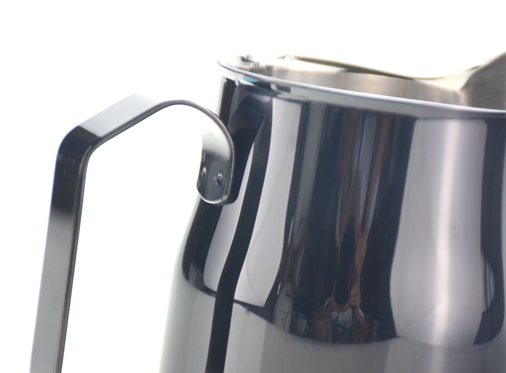 Ideal for milk steaming or specialty coffee prep
