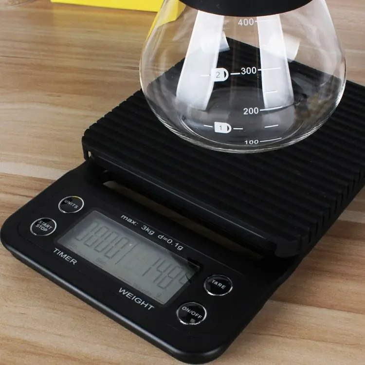 Clear digital screen showing weight and timer