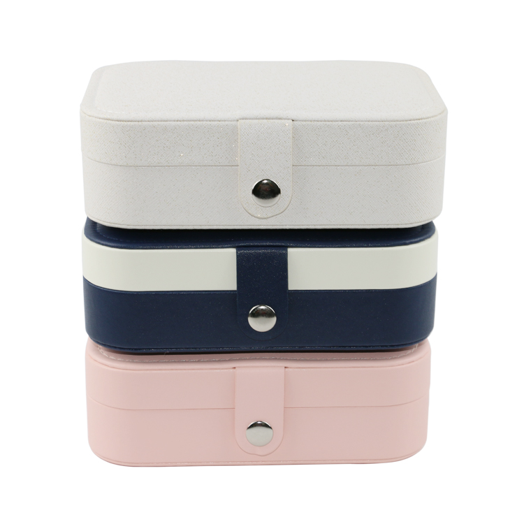 Set of 3 elegant two-layer jewelry organizers