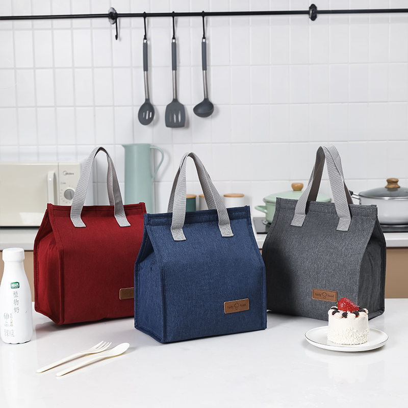 Set of 3 insulated lunch bags in blue, gray & red