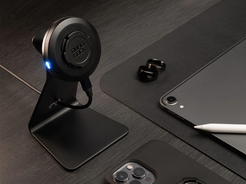 قاعدة شحن لاسلكي  - Desk Mount