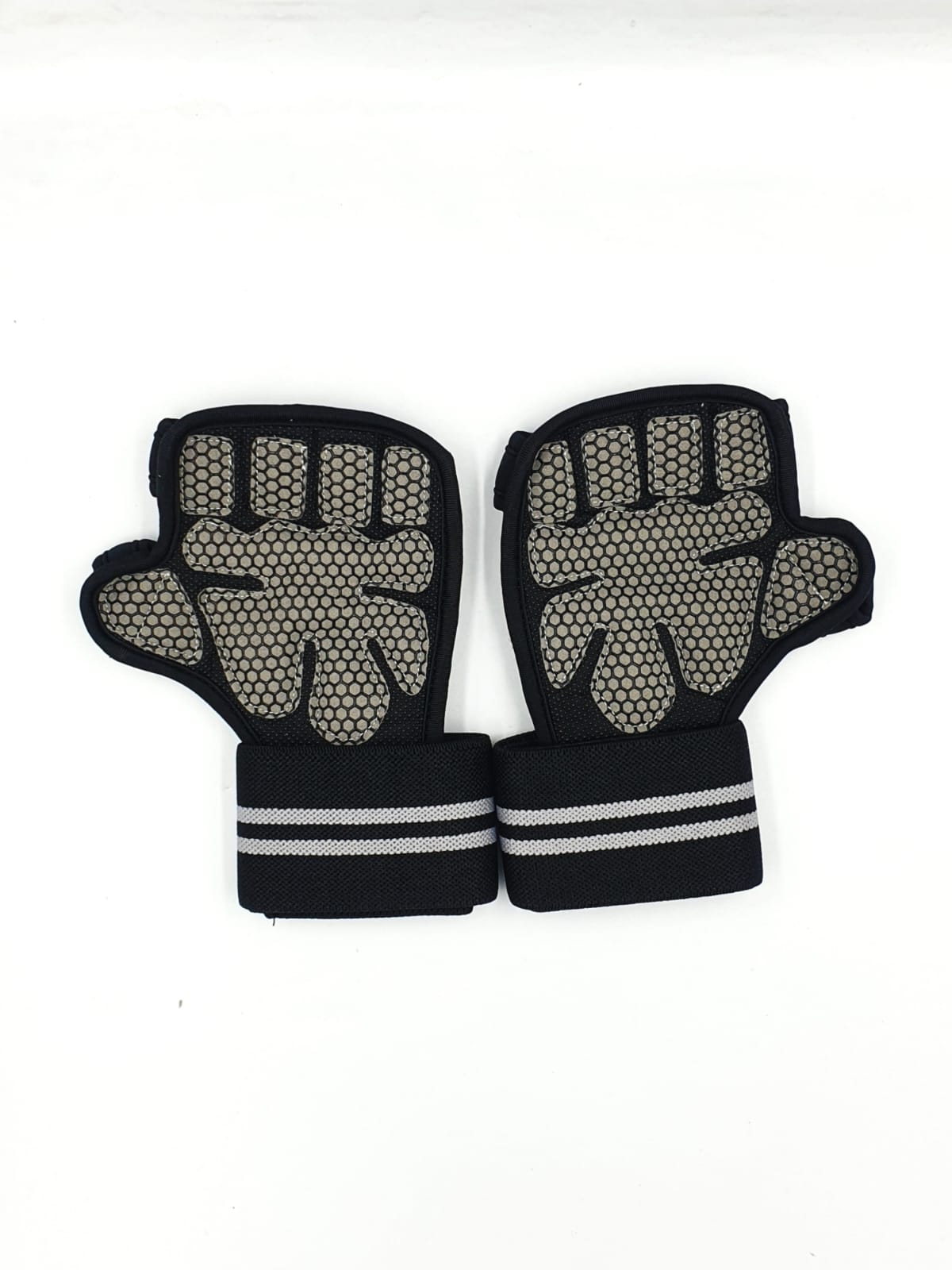  Vigor - Breathable Sports Training Gloves For Men and Women 