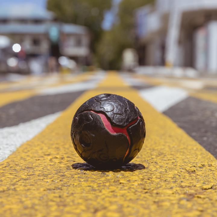  وابوبا لافا كرة نطاطة للعب الأرضي -Waboba Lava Bouncy Ball 