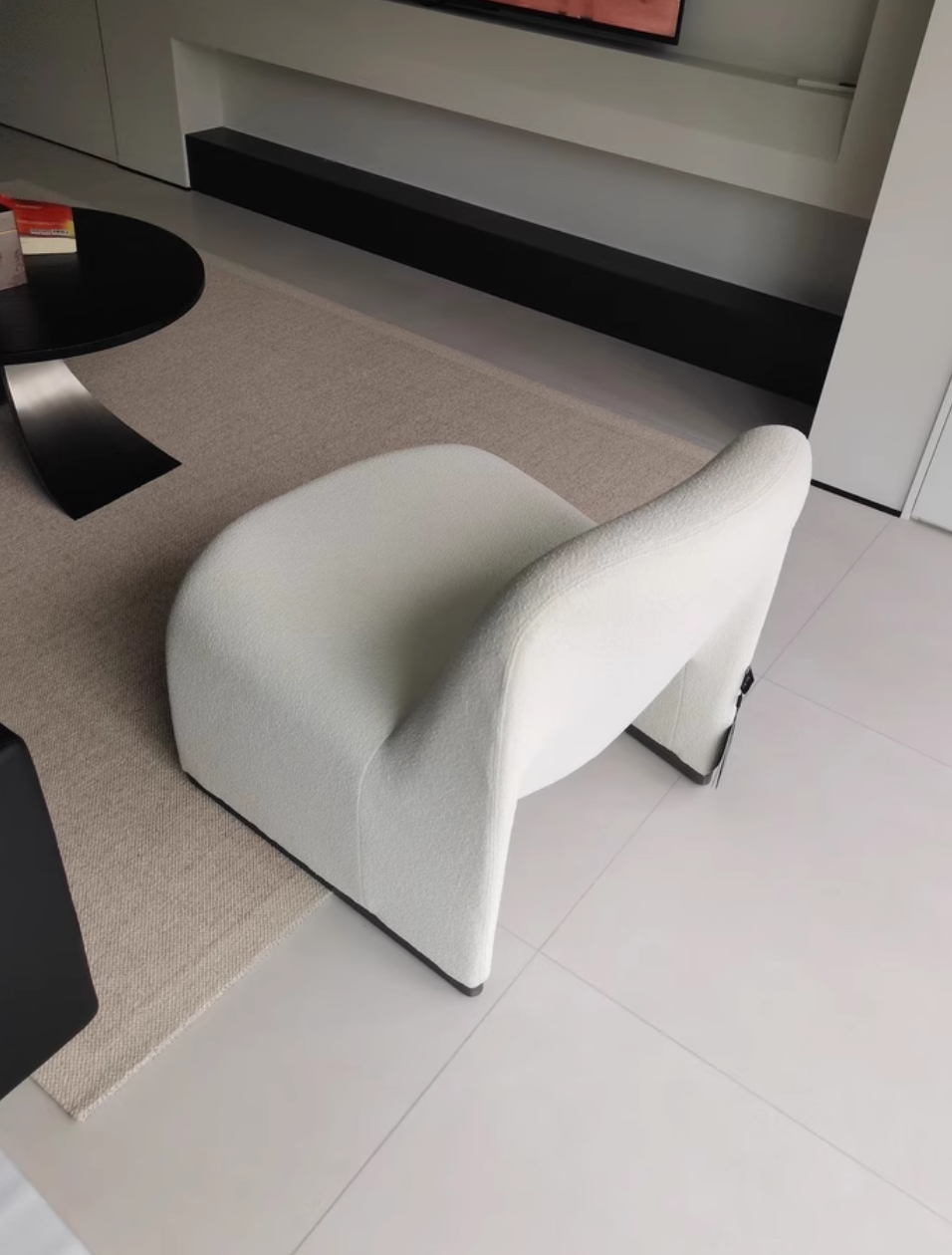 Modern sofa 