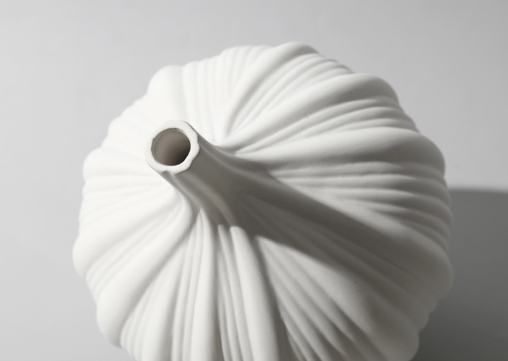  Ceramic vase set 