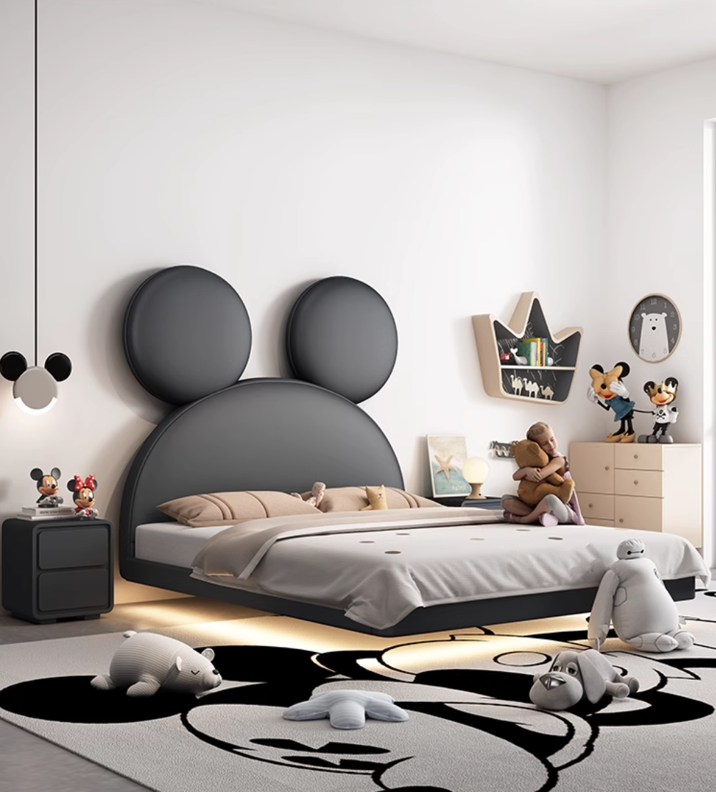  Mickey Mouse floating bed 