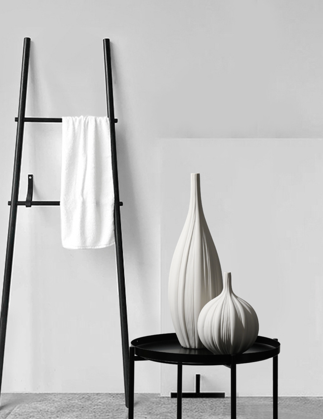  Ceramic vase set 