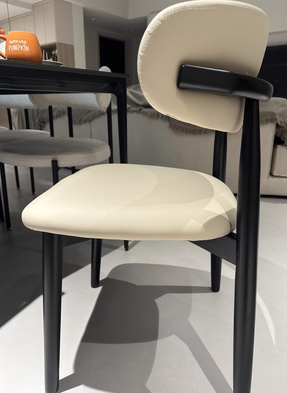  Modern chair 