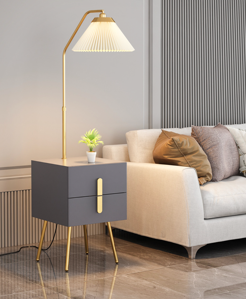  Table with Lamp 