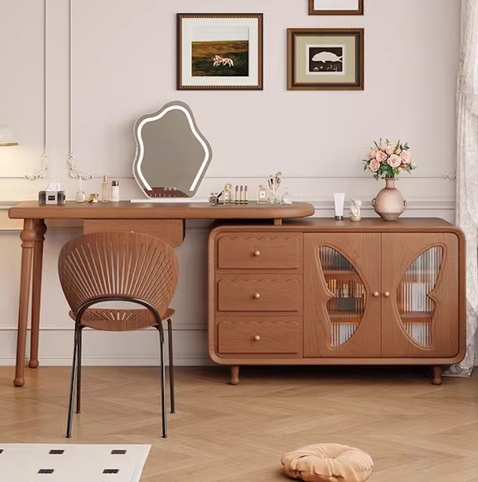  Dressing table with chair and mirror 