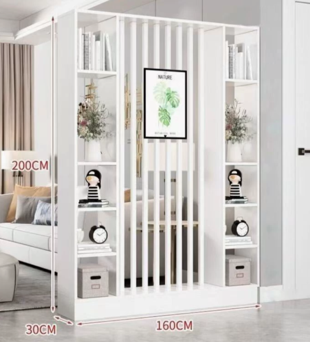  Partitioned cupboard with shelves 