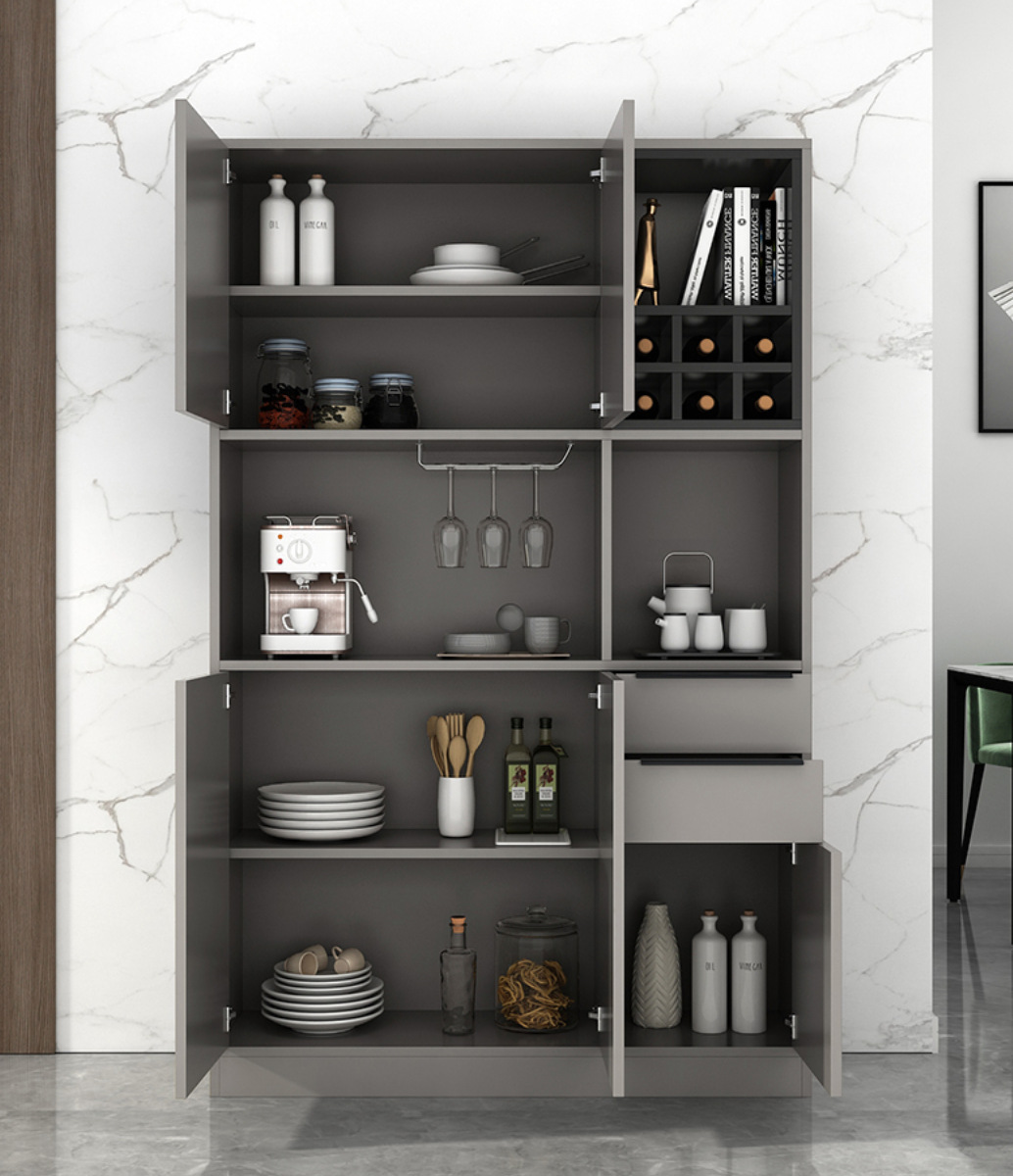  Integrated wardrobe 