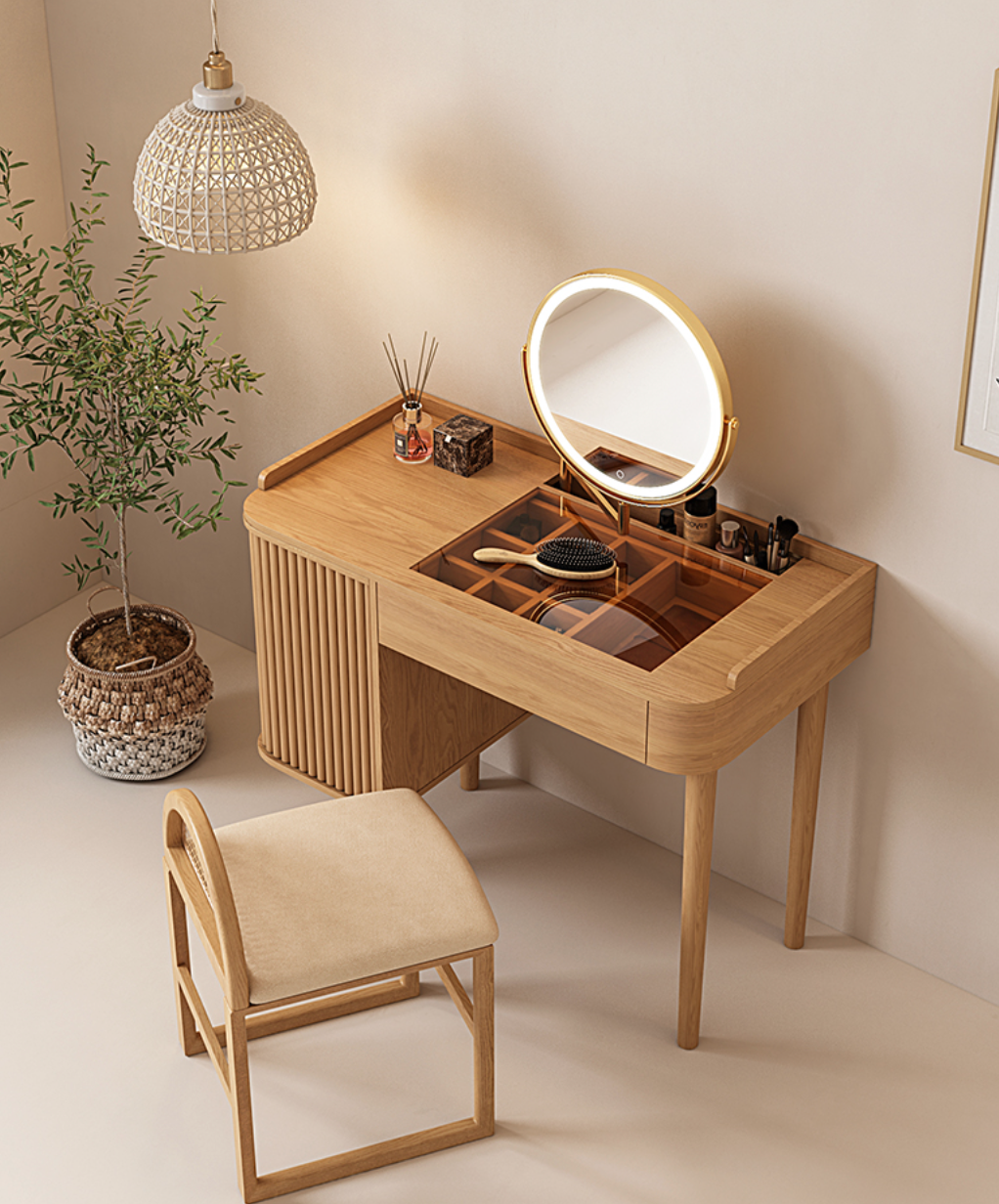  Royal Court Makeup Table 