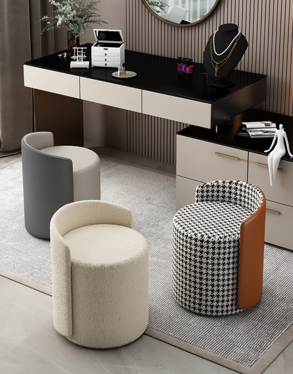  Low chair 