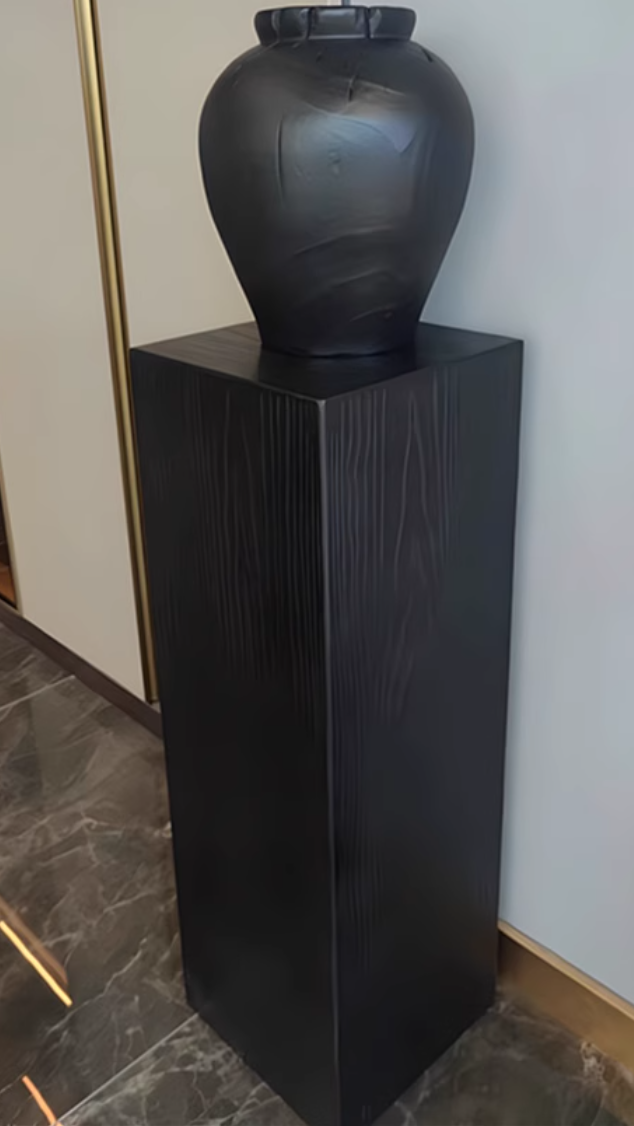  Wooden decorative holder 