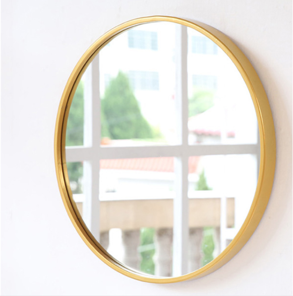  مرآة بطابع عصري - ذهبي - 70 cm ( تسليم خلال 24 ساعه في الرياض ) 