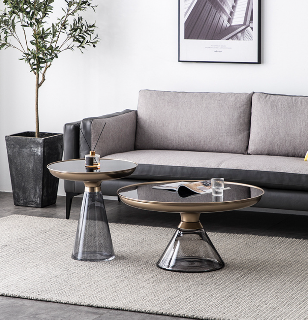  Modern glass table 