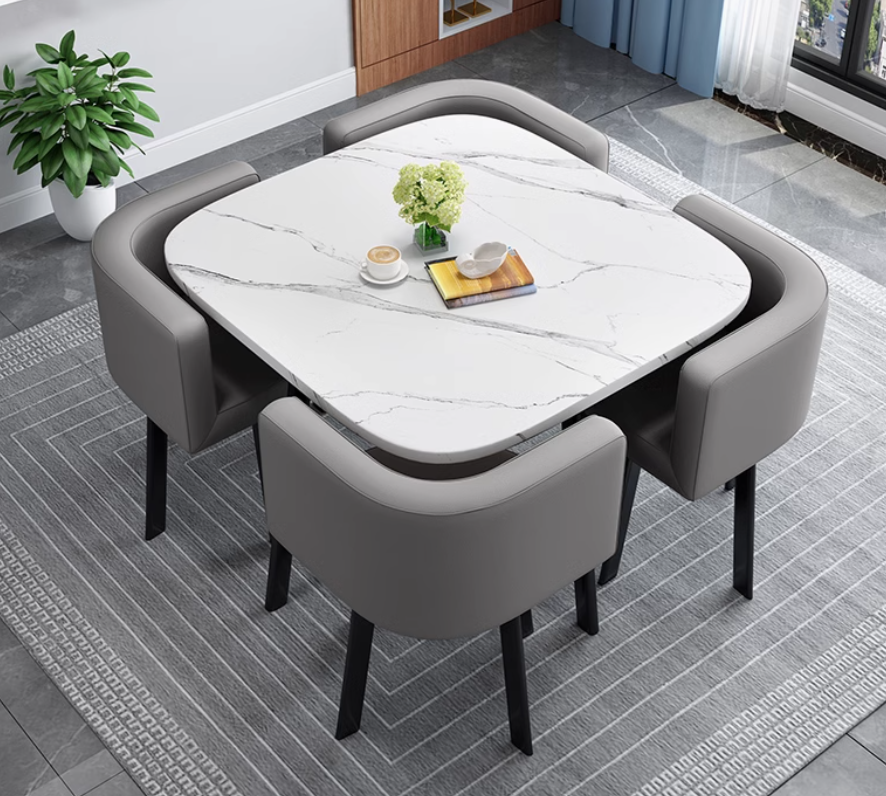  Built-in dining table with 4 chairs 