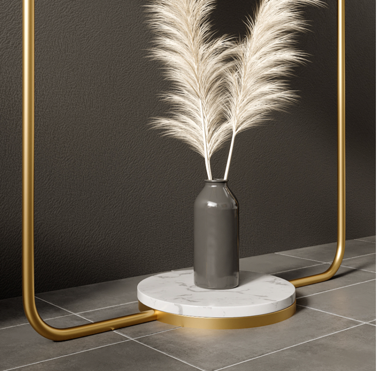  Clothes hanger 