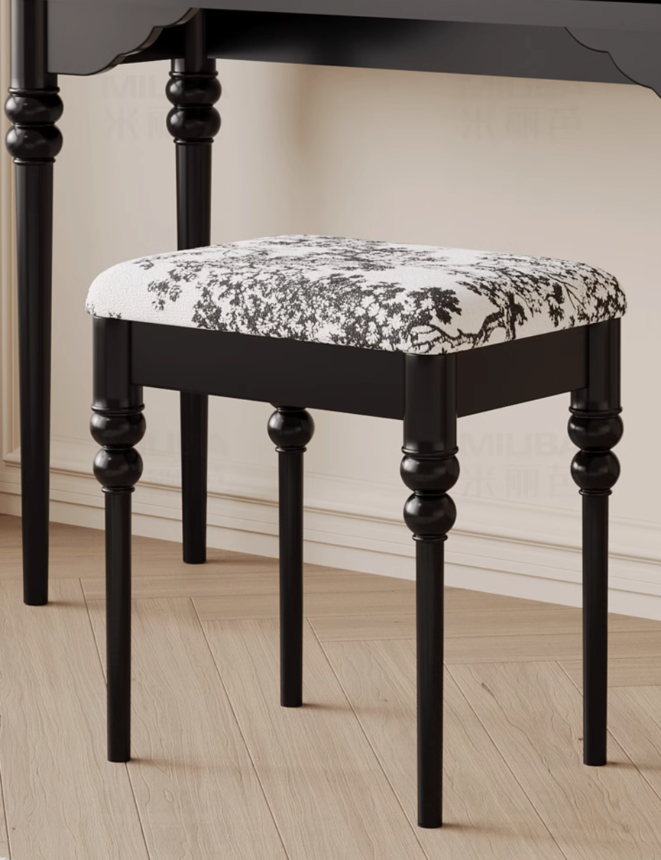  Dressing table with chair and illuminated mirror 